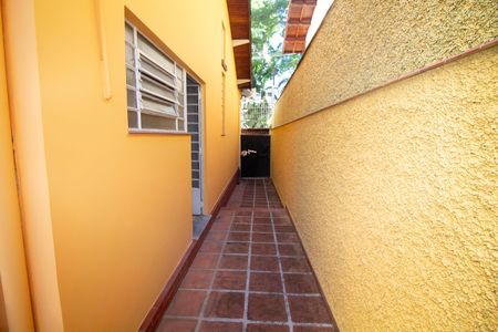 Casa para alugar com 200m², 2 quartos e 1 vagaCorredor