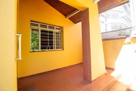 Casa para alugar com 200m², 2 quartos e 1 vagaHall de Entrada