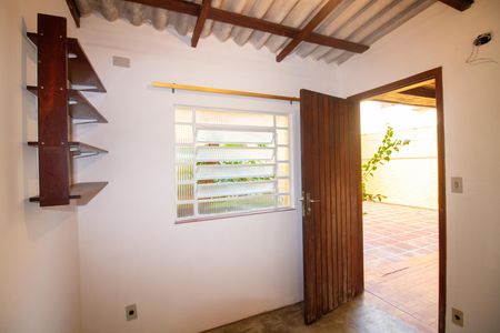Casa para alugar com 200m², 2 quartos e 1 vagaQuarto de Serviço