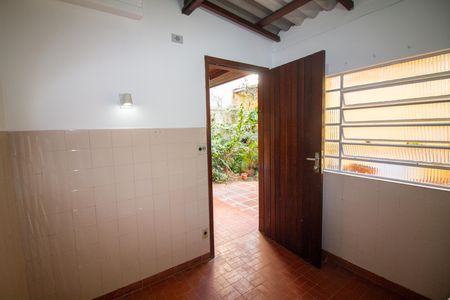 Casa para alugar com 200m², 2 quartos e 1 vagaÁrea de Serviço