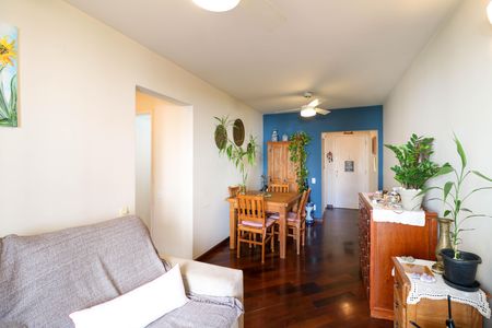Apartamento à venda com 65m², 2 quartos e 1 vaga