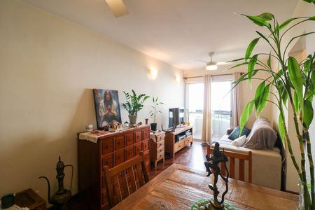 Apartamento à venda com 65m², 2 quartos e 1 vaga