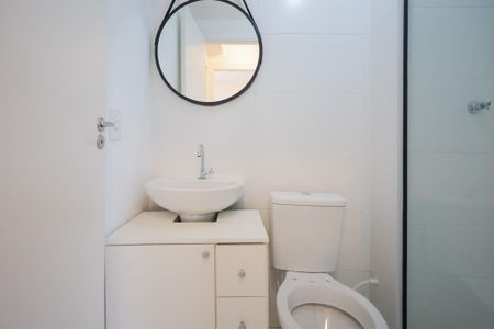 Apartamento à venda com 40m², 2 quartos e 1 vaga Apartamento à venda com 40m², 2 quartos e 1 vagaBanheiro Social