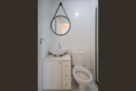 Banheiro Social de apartamento à venda com 2 quartos, 40m² em Pedreira, São Paulo