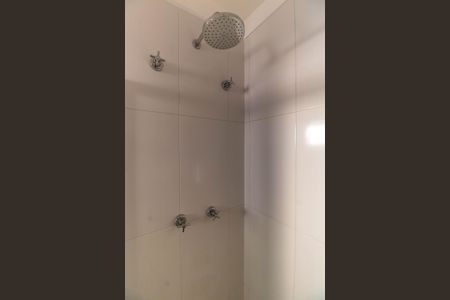 Apartamento para alugar com 180m², 4 quartos e 3 vagas Apartamento para alugar com 180m², 4 quartos e 3 vagasBanheiro da Suíte 2