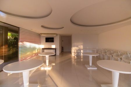 Apartamento para alugar com 180m², 4 quartos e 3 vagas Apartamento para alugar com 180m², 4 quartos e 3 vagasÁrea comum