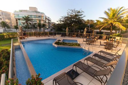 Apartamento para alugar com 180m², 4 quartos e 3 vagas Apartamento para alugar com 180m², 4 quartos e 3 vagasÁrea comum