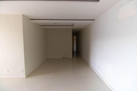 Sala de apartamento para alugar com 4 quartos, 180m² em Piratininga, Niterói