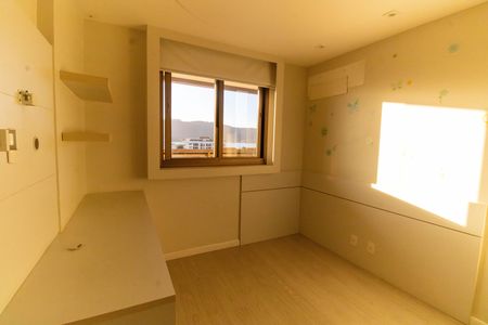 Apartamento para alugar com 180m², 4 quartos e 3 vagas Apartamento para alugar com 180m², 4 quartos e 3 vagasQuarto 1