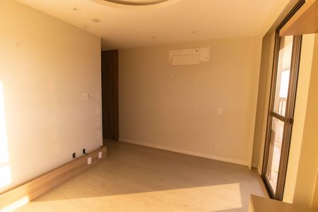 Apartamento para alugar com 180m², 4 quartos e 3 vagas Apartamento para alugar com 180m², 4 quartos e 3 vagasSuíte 2