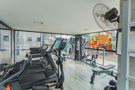 Apartamento para alugar com 100m², 3 quartos e 2 vagasÁrea comum - Academia