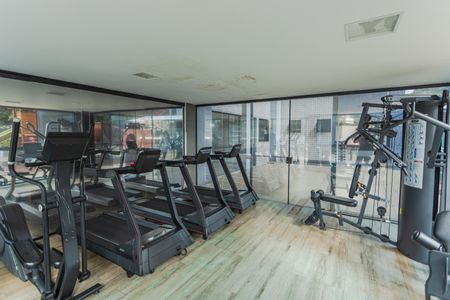 Apartamento para alugar com 100m², 3 quartos e 2 vagasÁrea comum - Academia