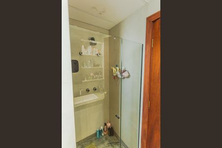 Apartamento para alugar com 100m², 3 quartos e 2 vagasBanheiro da Suíte