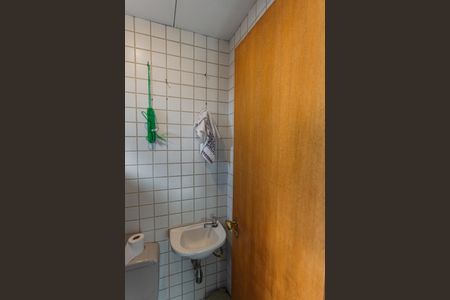 Apartamento para alugar com 100m², 3 quartos e 2 vagasBanheiro de serviço