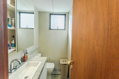 Apartamento para alugar com 100m², 3 quartos e 2 vagasBanheiro da Suíte