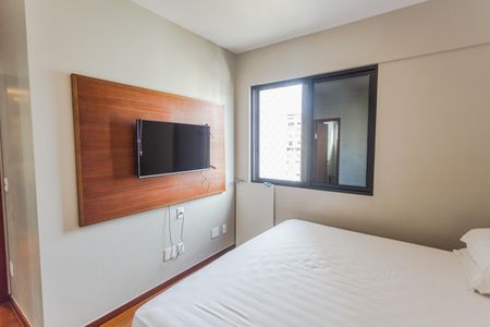 Apartamento para alugar com 100m², 3 quartos e 2 vagasSuíte
