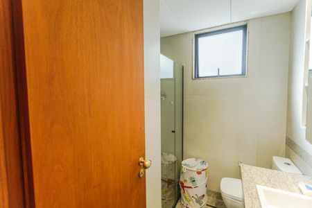 Apartamento para alugar com 100m², 3 quartos e 2 vagasBanheiro Social