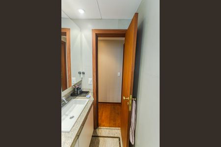 Apartamento para alugar com 100m², 3 quartos e 2 vagasBanheiro Social