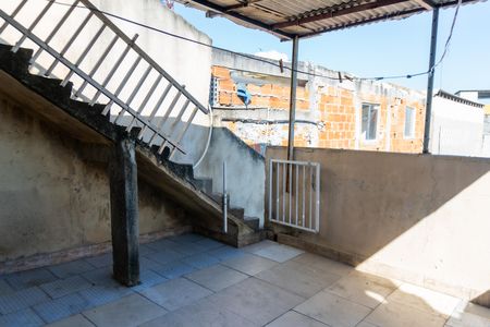 Casa para alugar com 2 quartos, 1000m² em Brás de Pina, Rio de Janeiro