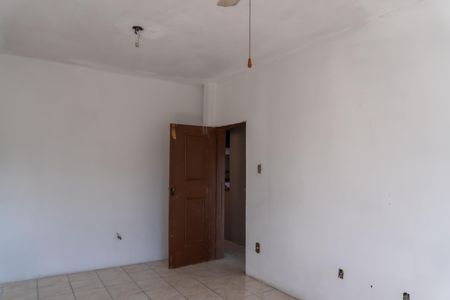 Casa para alugar com 2 quartos, 1000m² em Brás de Pina, Rio de Janeiro