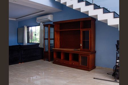 Detalhe Sala de casa de condomínio para alugar com 4 quartos, 1120m² em Santa Cruz, Rio de Janeiro