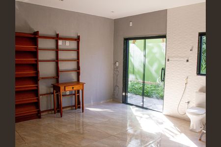Quarto 1 de casa de condomínio para alugar com 4 quartos, 1120m² em Santa Cruz, Rio de Janeiro