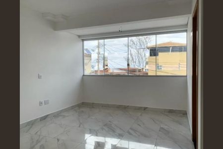 Foto 09 de casa à venda com 3 quartos, 180m² em Sinimbu, Belo Horizonte