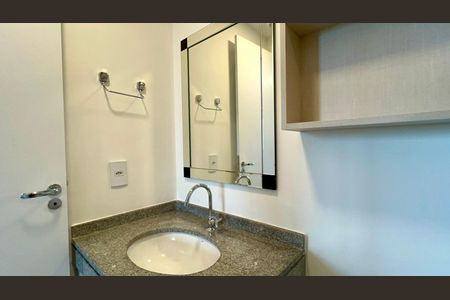 Studio para alugar com 25m², 1 quarto e sem vaga Studio para alugar com 25m², 1 quarto e sem vagaBanheiro