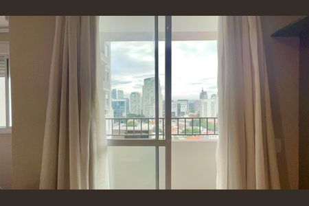 Studio para alugar com 25m², 1 quarto e sem vaga Studio para alugar com 25m², 1 quarto e sem vagaVaranda