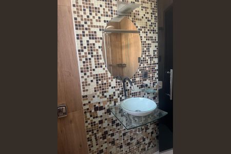 Apartamento para alugar com 60m², 2 quartos e 1 vagaBanheiro