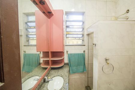 Apartamento para alugar com 130m², 2 quartos e sem vaga