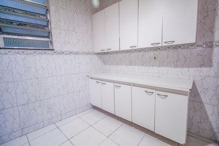 Apartamento para alugar com 130m², 2 quartos e sem vaga