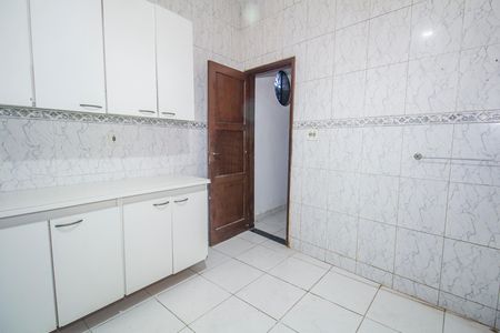 Apartamento para alugar com 130m², 2 quartos e sem vaga