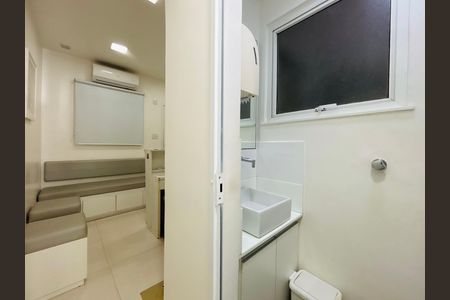 Apartamento à venda com 32m², 1 quarto e sem vaga