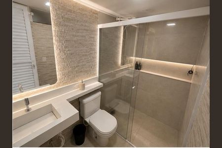 Casa à venda com 195m², 3 quartos e 2 vagas Casa à venda com 195m², 3 quartos e 2 vagasBanheiro 1