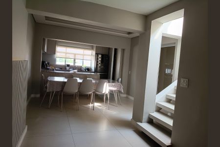 Sala de casa à venda com 3 quartos, 195m² em Rochdale, Osasco