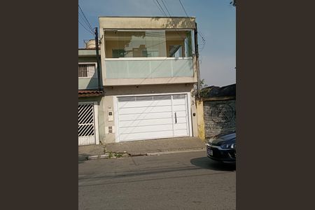 Fachada de casa à venda com 3 quartos, 195m² em Rochdale, Osasco