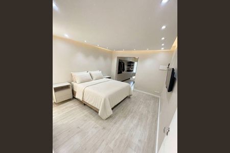 Casa à venda com 195m², 3 quartos e 2 vagas Casa à venda com 195m², 3 quartos e 2 vagasQuarto 1