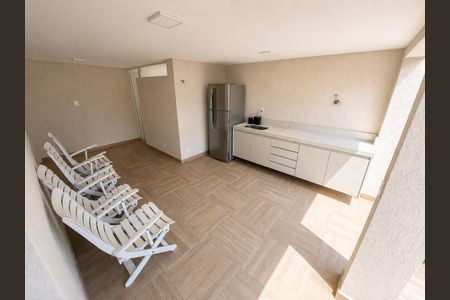 Casa à venda com 195m², 3 quartos e 2 vagas Casa à venda com 195m², 3 quartos e 2 vagasÁrea de Serviço