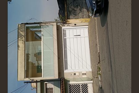 Casa à venda com 195m², 3 quartos e 2 vagas Casa à venda com 195m², 3 quartos e 2 vagasGaragem
