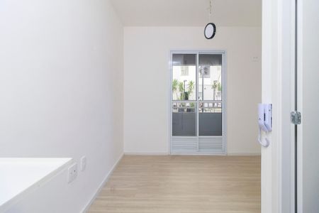 Kitnet/Studio para alugar com 0 quarto, 16m² em Vila Plana, São Paulo