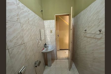 Casa à venda com 70m², 2 quartos e sem vagaBanheiro