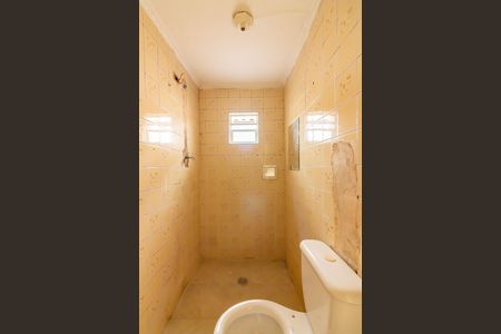 Banheiro  de casa para alugar com 1 quarto, 50m² em Jardim das Flores, Osasco