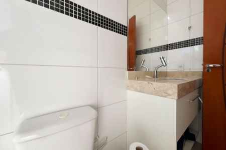Casa de condomínio à venda com 260m², 4 quartos e 4 vagas