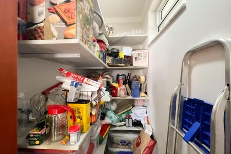Casa de condomínio à venda com 260m², 4 quartos e 4 vagas