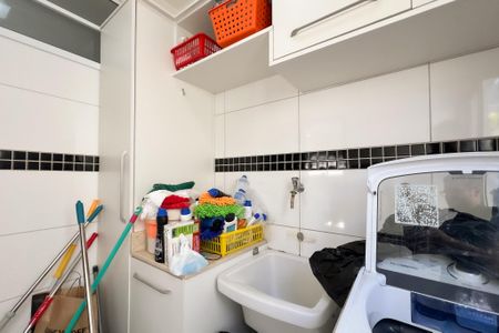 Casa de condomínio à venda com 260m², 4 quartos e 4 vagas