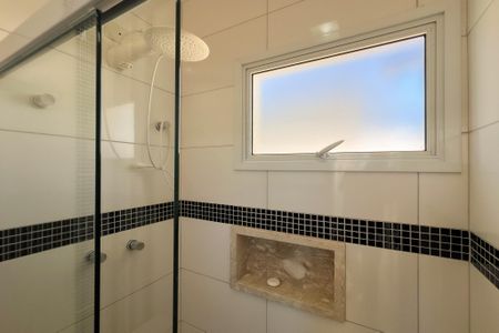 Casa de condomínio à venda com 260m², 4 quartos e 4 vagas