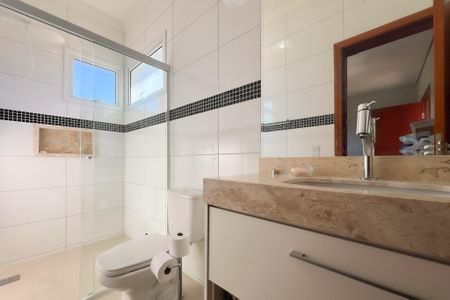Casa de condomínio à venda com 260m², 4 quartos e 4 vagas