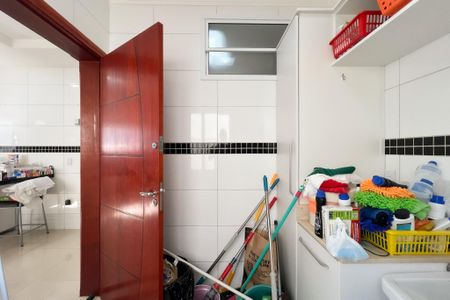 Casa de condomínio à venda com 260m², 4 quartos e 4 vagas