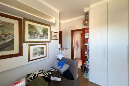 Casa de condomínio à venda com 260m², 4 quartos e 4 vagas